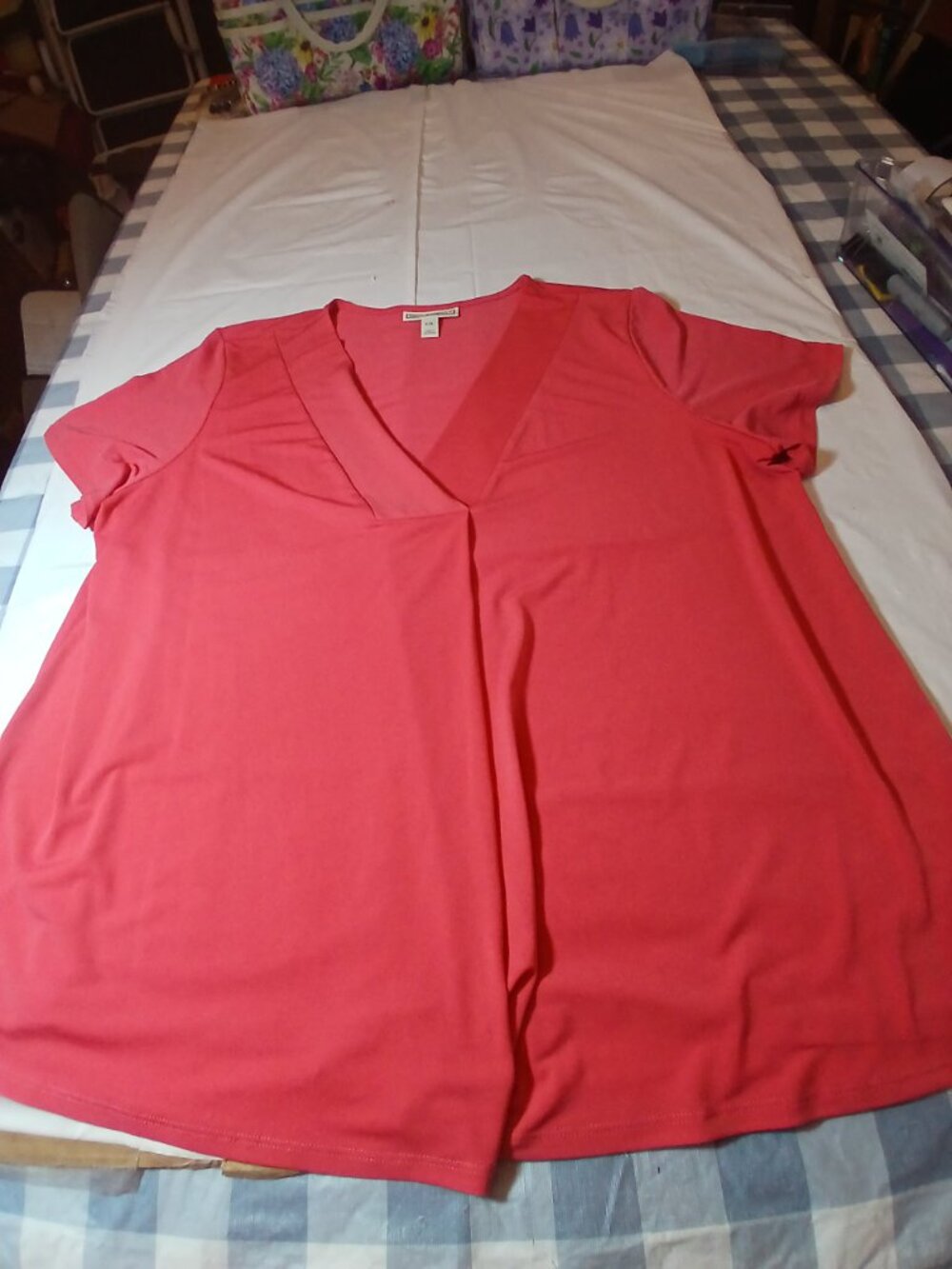 Dana Buchman Womens 2XL Pink V-Neck Short Sleeve Pleated Blouse Top - Picture 2 of 10